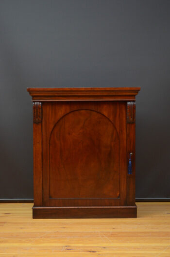 William IV Victorian Mahogany Cabinet