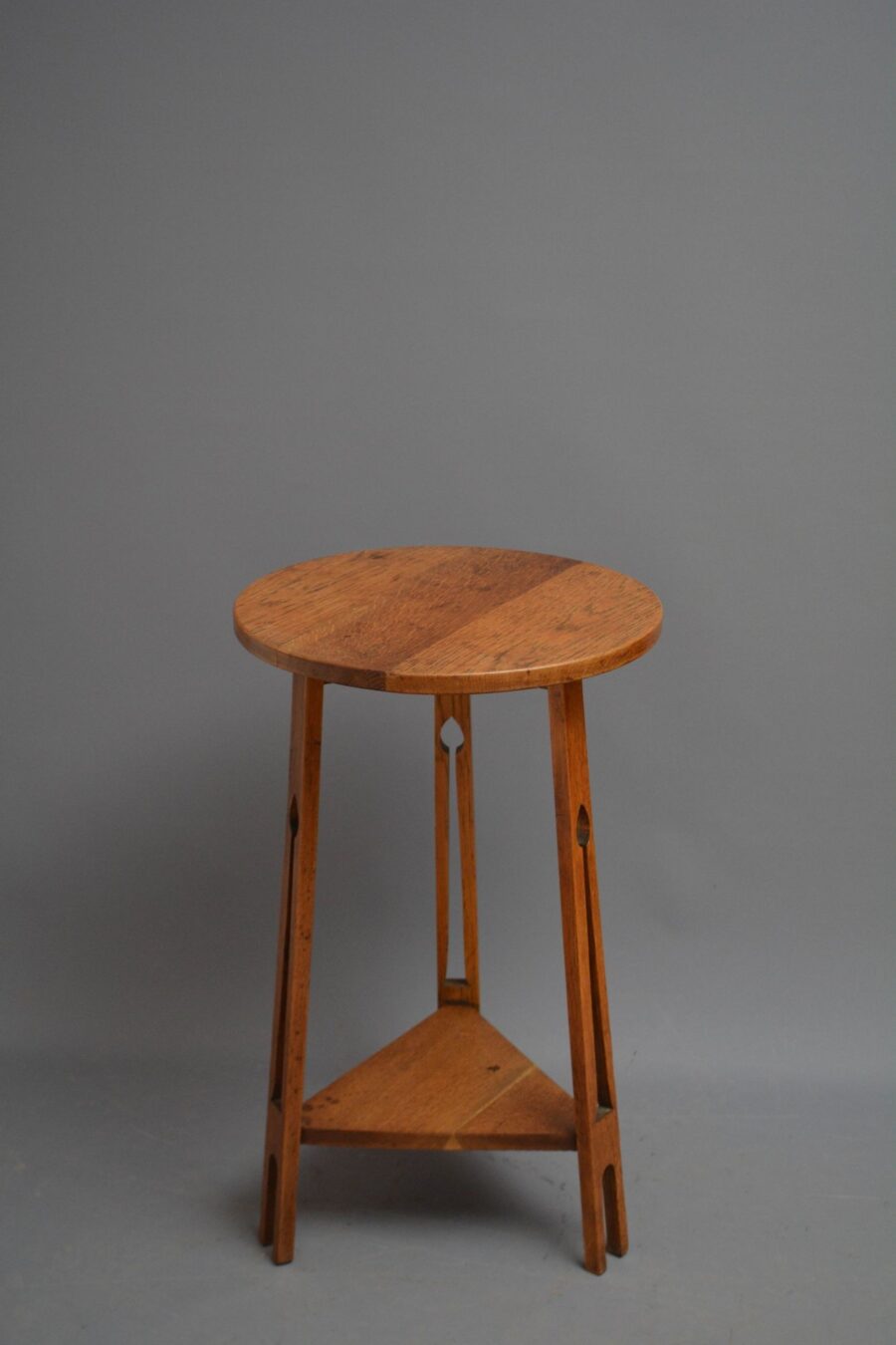 Arts and Crafts Oak Table / Occasional Table