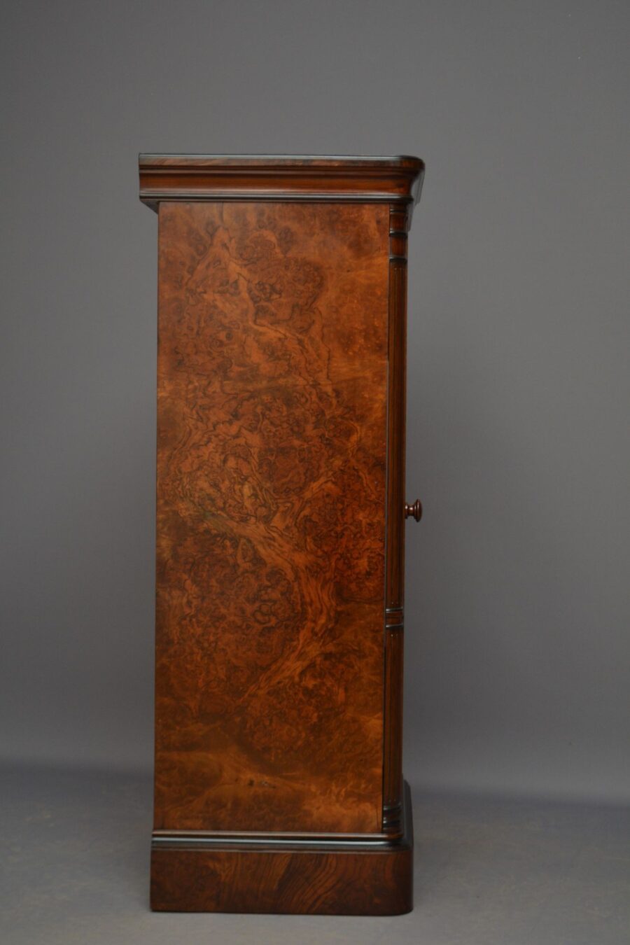 English Victorian Walnut Music Cabinet / Drinks Cabinet - Image 11