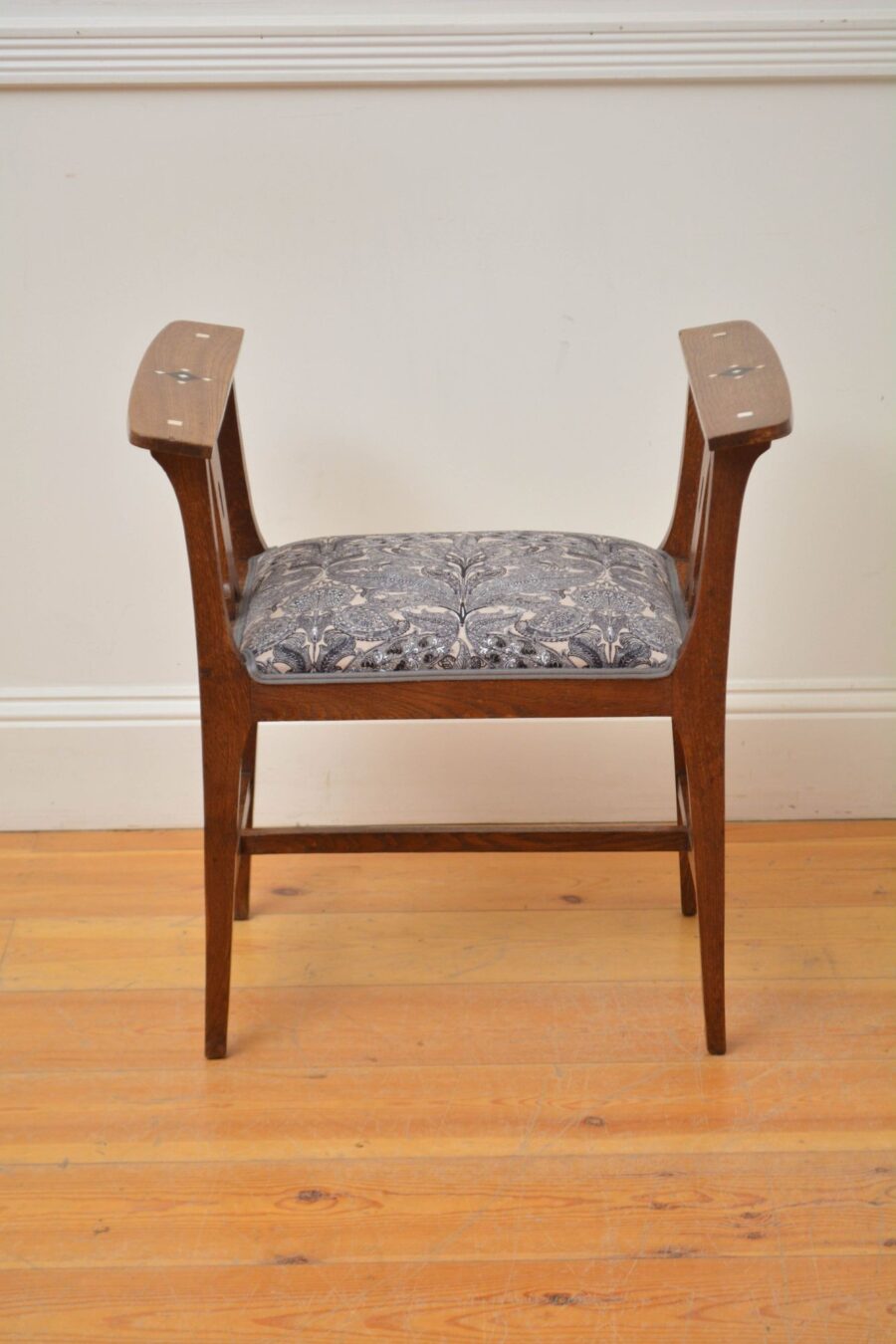 Arts and Crafts Stool in Oak / Piano Stool - Image 3