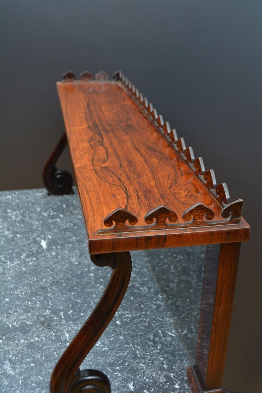 Exceptional Irish Regency Rosewood console table - Image 4