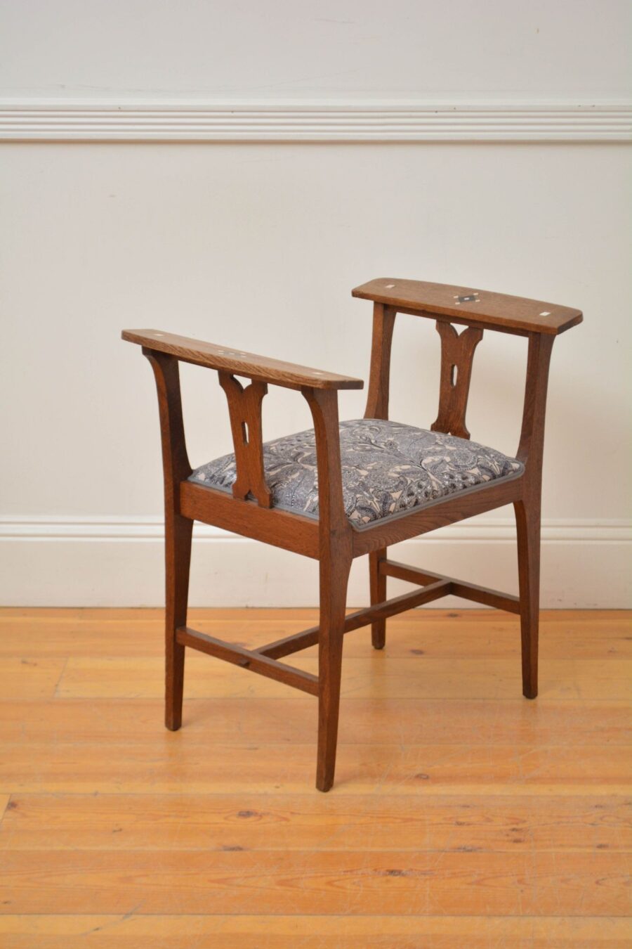 Arts and Crafts Stool in Oak / Piano Stool - Image 5