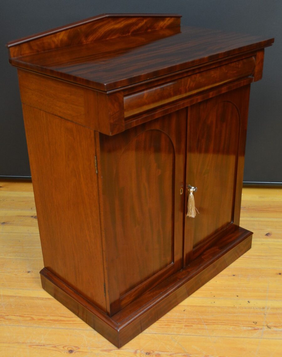 William lV Mahogany Chiffonier - Image 5