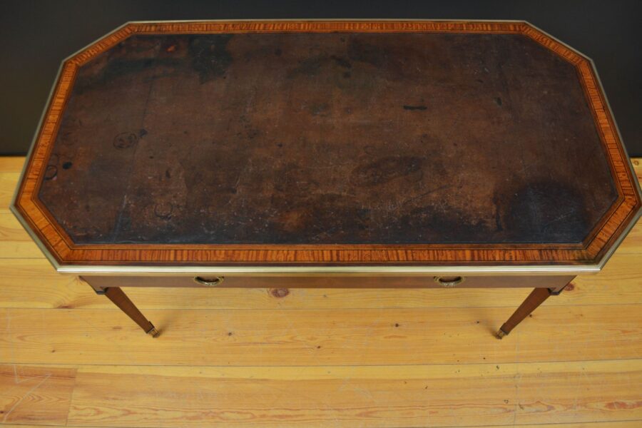 Superb Quality Antique Writing Table - Image 6