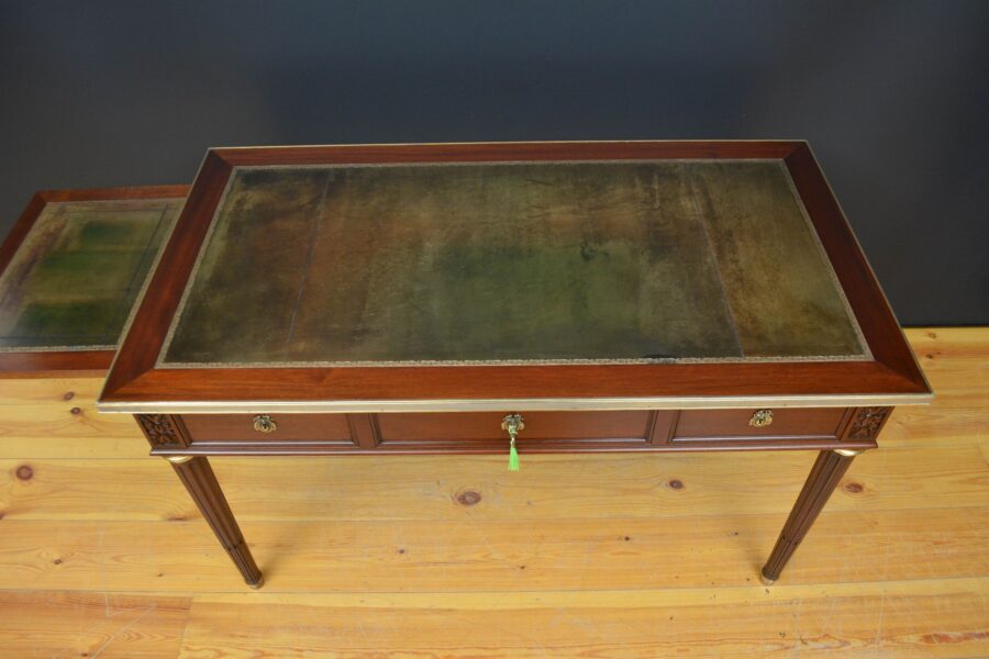 French Antique Writing Desk / Writing Table in Mahogany - Image 7