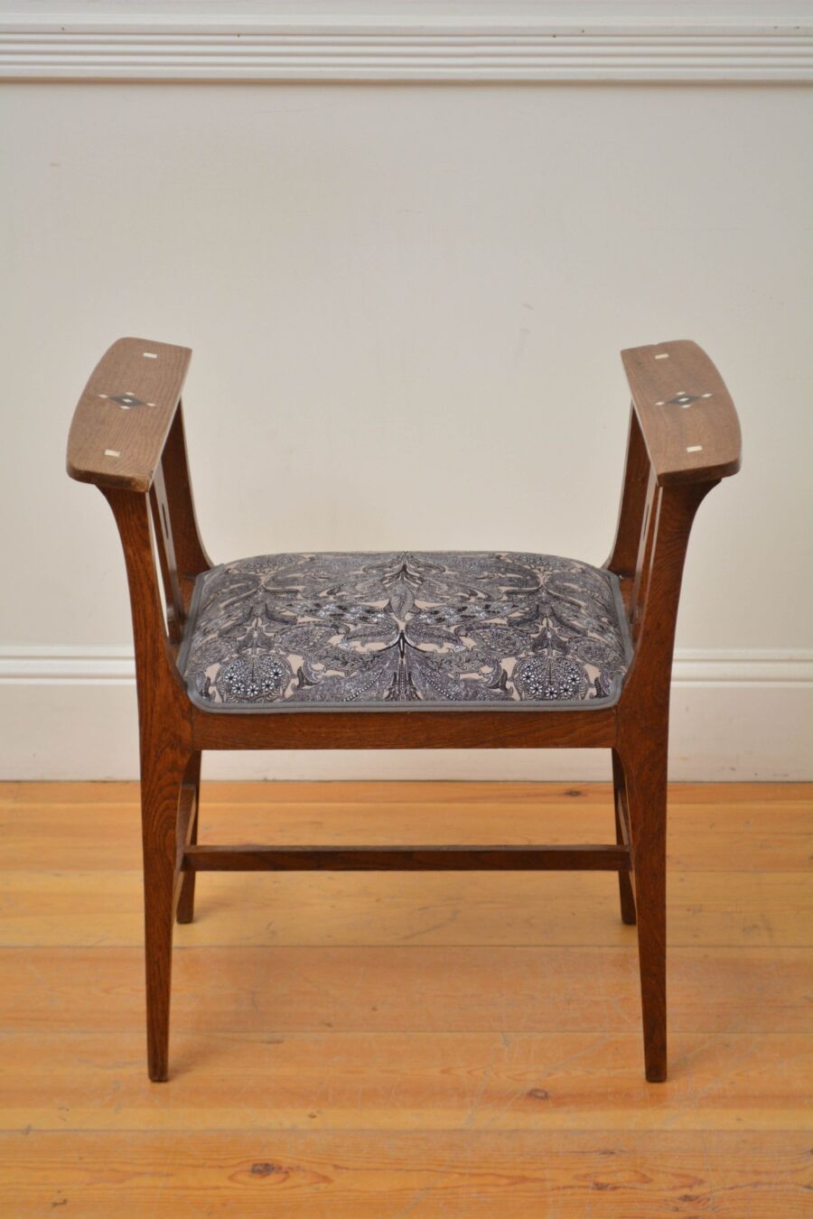 Arts and Crafts Stool in Oak / Piano Stool - Image 10