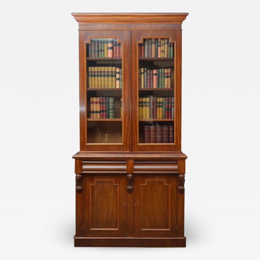 Fine Victorian Mahogany Bookcase