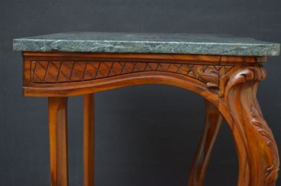 Early Victorian Goncalo Alves Console Table - Image 17