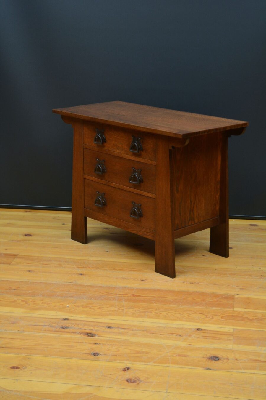 Liberty Style Arts and Crafts Oak Chest of Drawers - Image 2