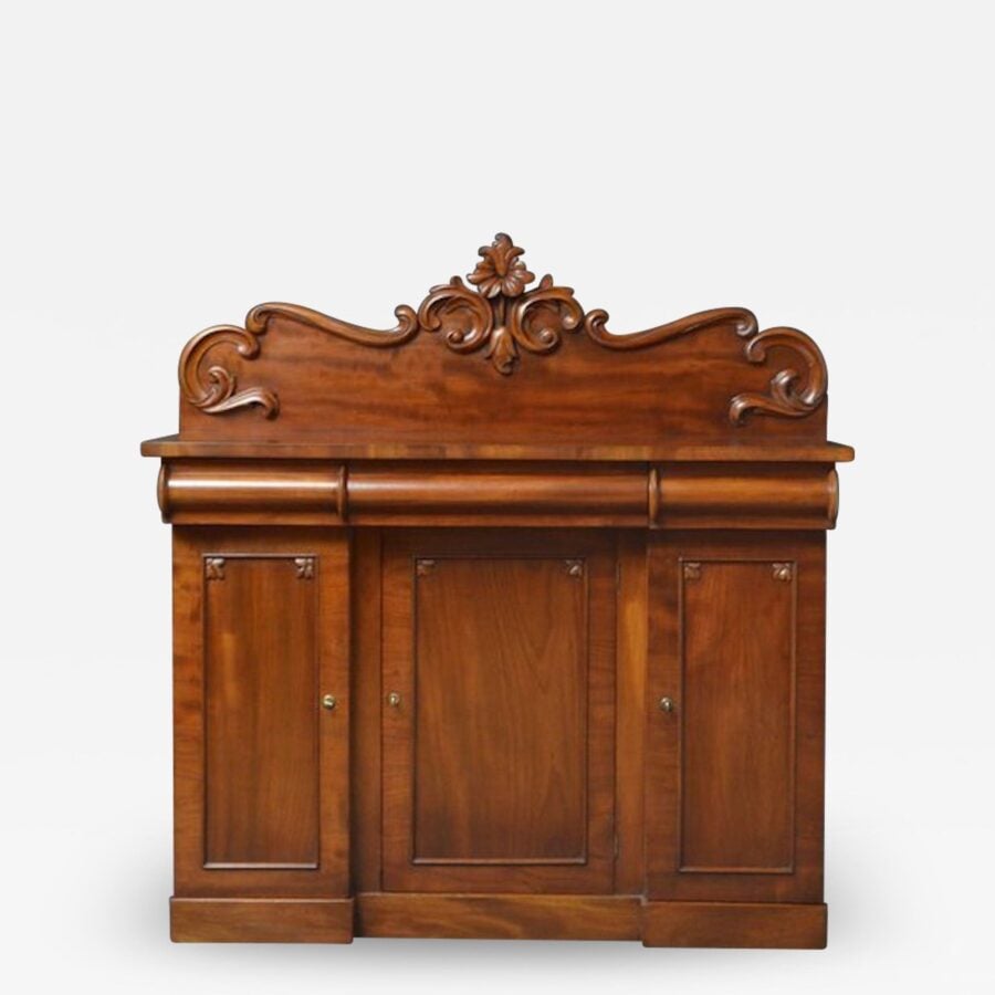 Small Victorian Mahogany Sideboard - Image 2