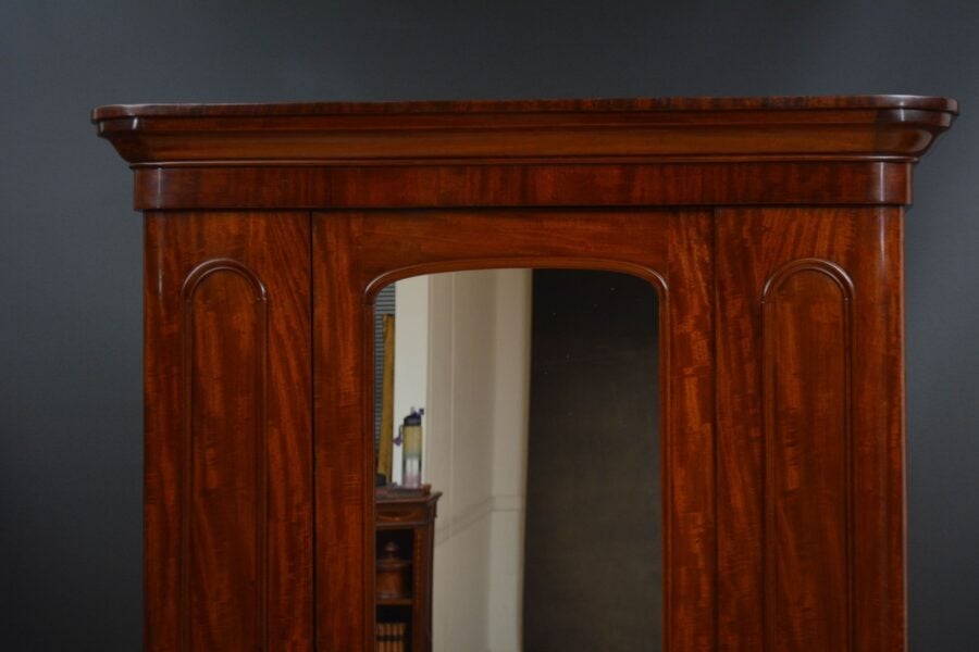 Victorian Figured Mahogany Wardrobe - Image 4