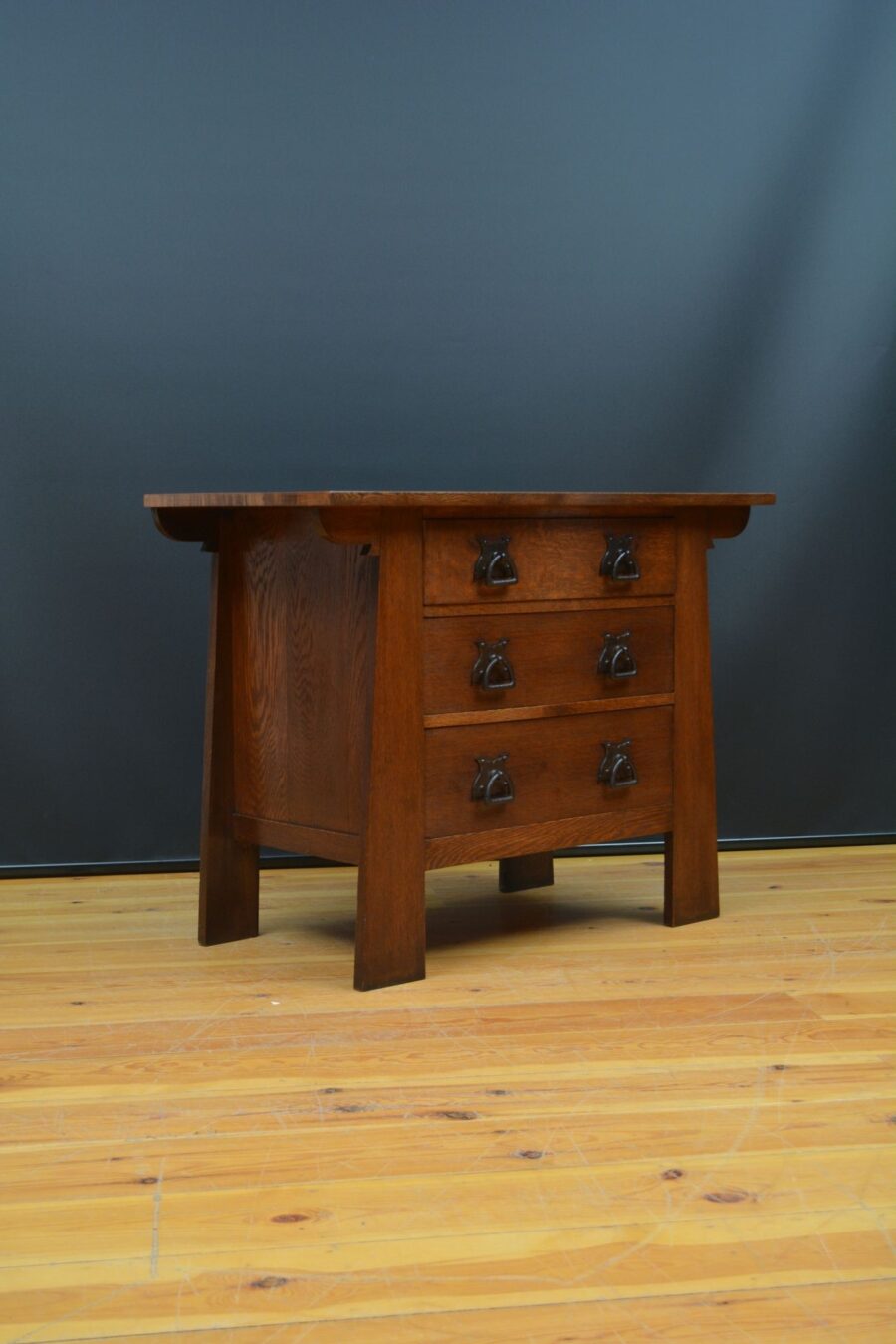 Liberty Style Arts and Crafts Oak Chest of Drawers - Image 4