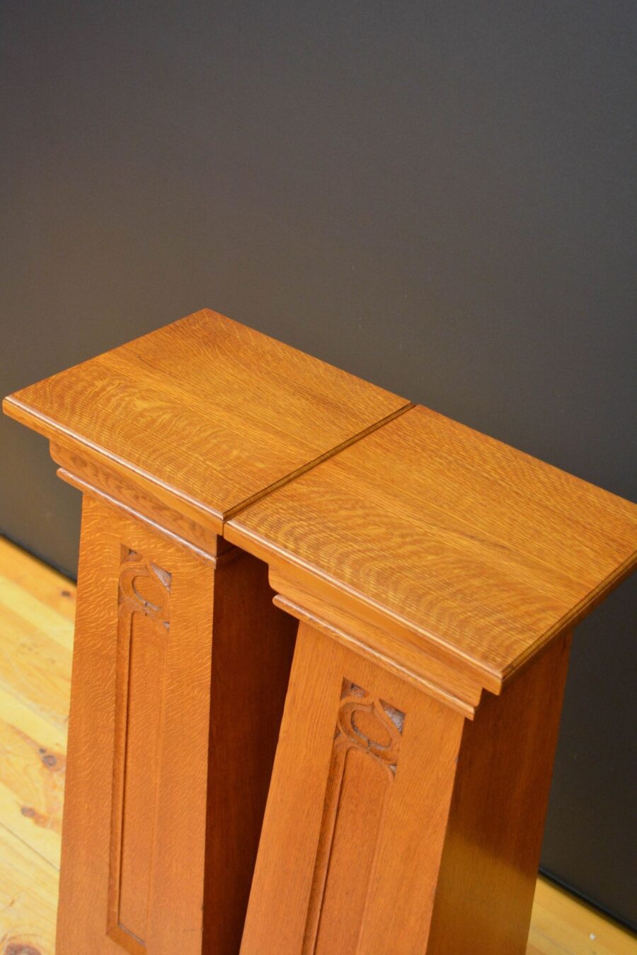 Pair of Stylish Arts and Crafts Pedestals in Oak - Image 4