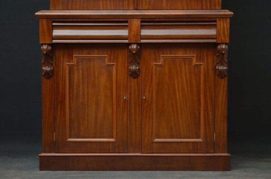 Fine Victorian Mahogany Bookcase - Image 5