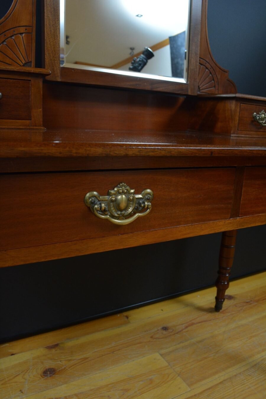 Edwardian Mahogany Dressing table - Image 6