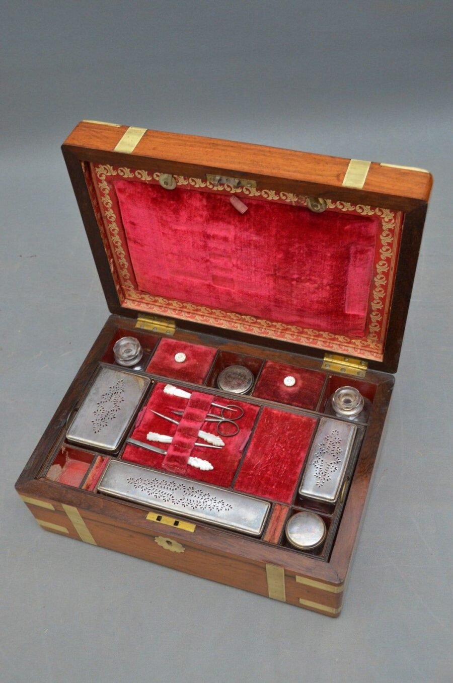 Attractive Victorian Rosewood Jewellery Box - Image 6