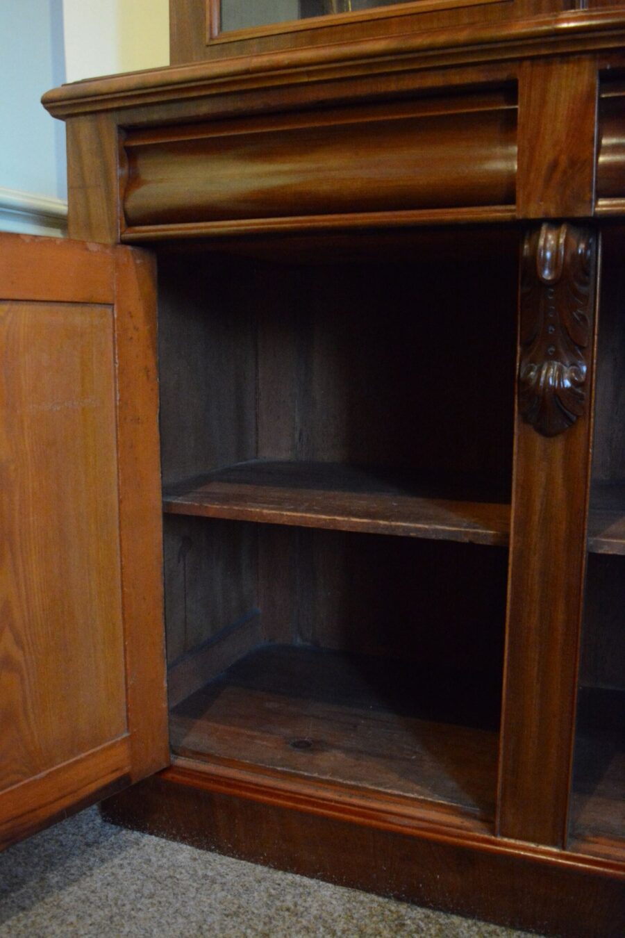 Fine Victorian Mahogany Bookcase - Image 7